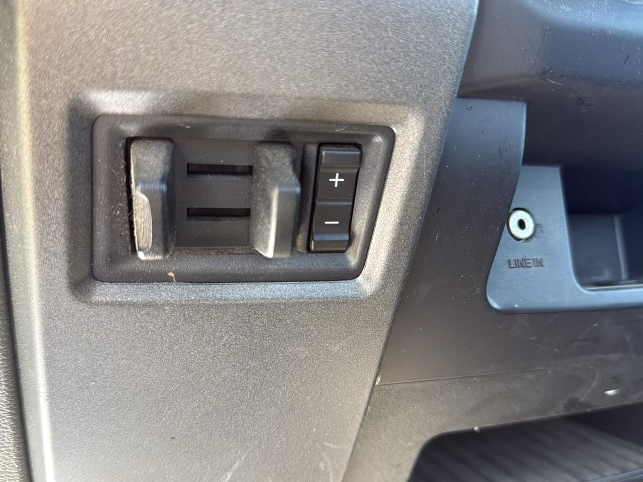 Ford F-250SD photo 17