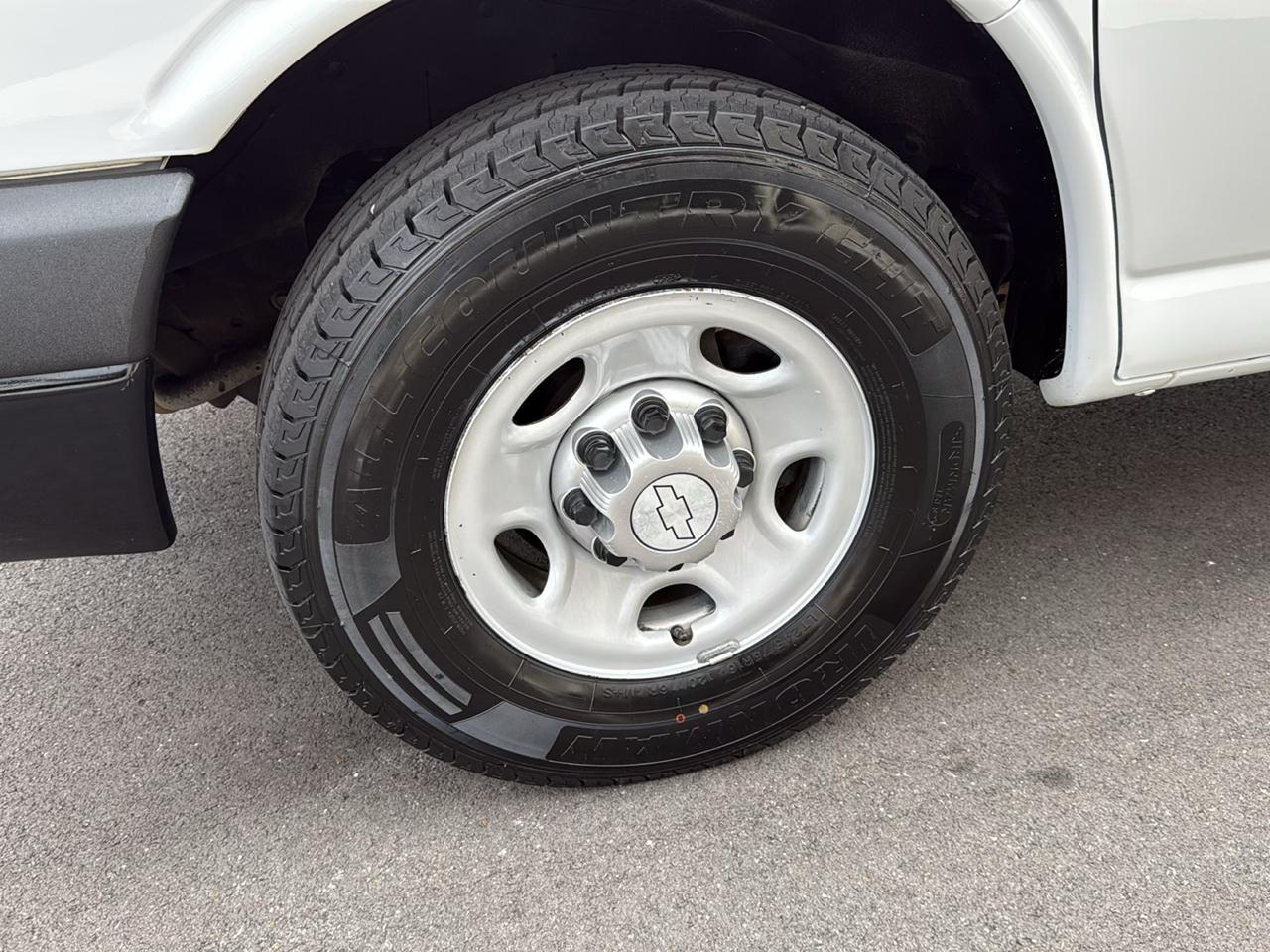 Chevrolet G2500 Vans Express Wagon 2015