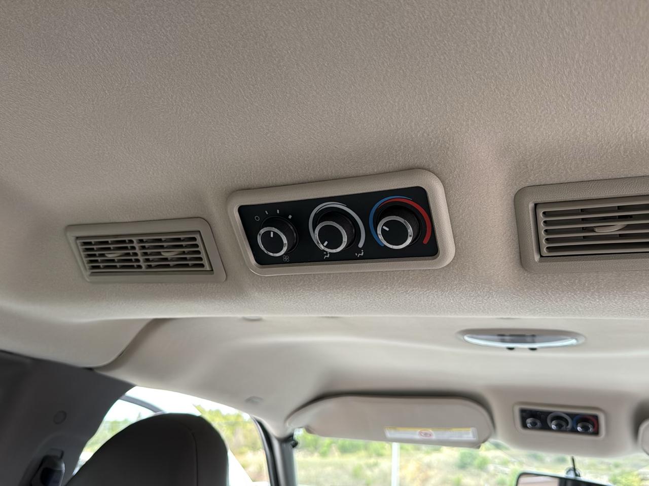 Chevrolet G2500 Vans Express Wagon 2015