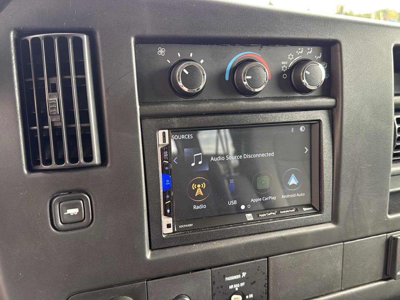 Chevrolet G2500 Vans Express Wagon 2015