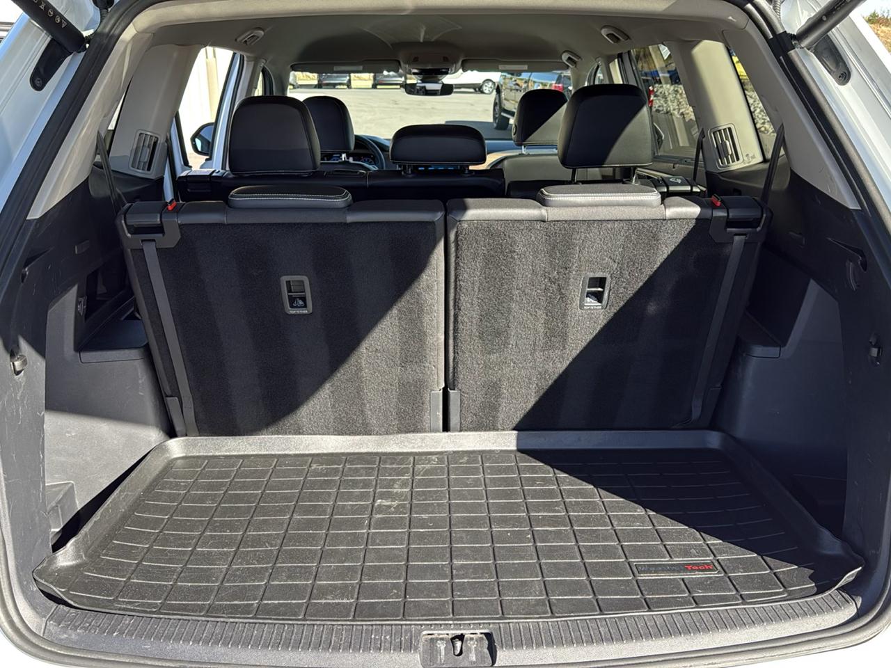 Volkswagen Atlas SE w/ Tech 4D SUV 4Motion 2024