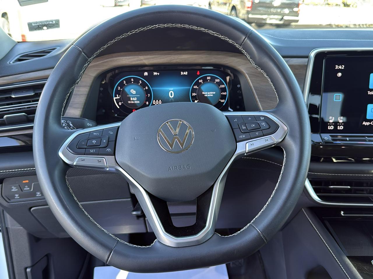 Volkswagen Atlas SE w/ Tech 4D SUV 4Motion 2024