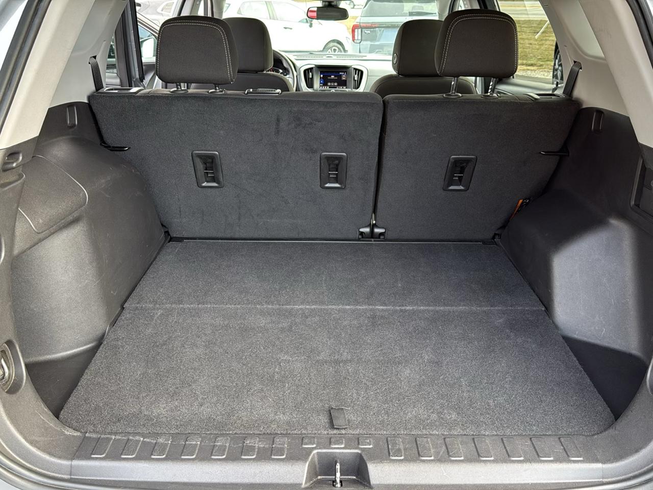 GMC Terrain photo 14