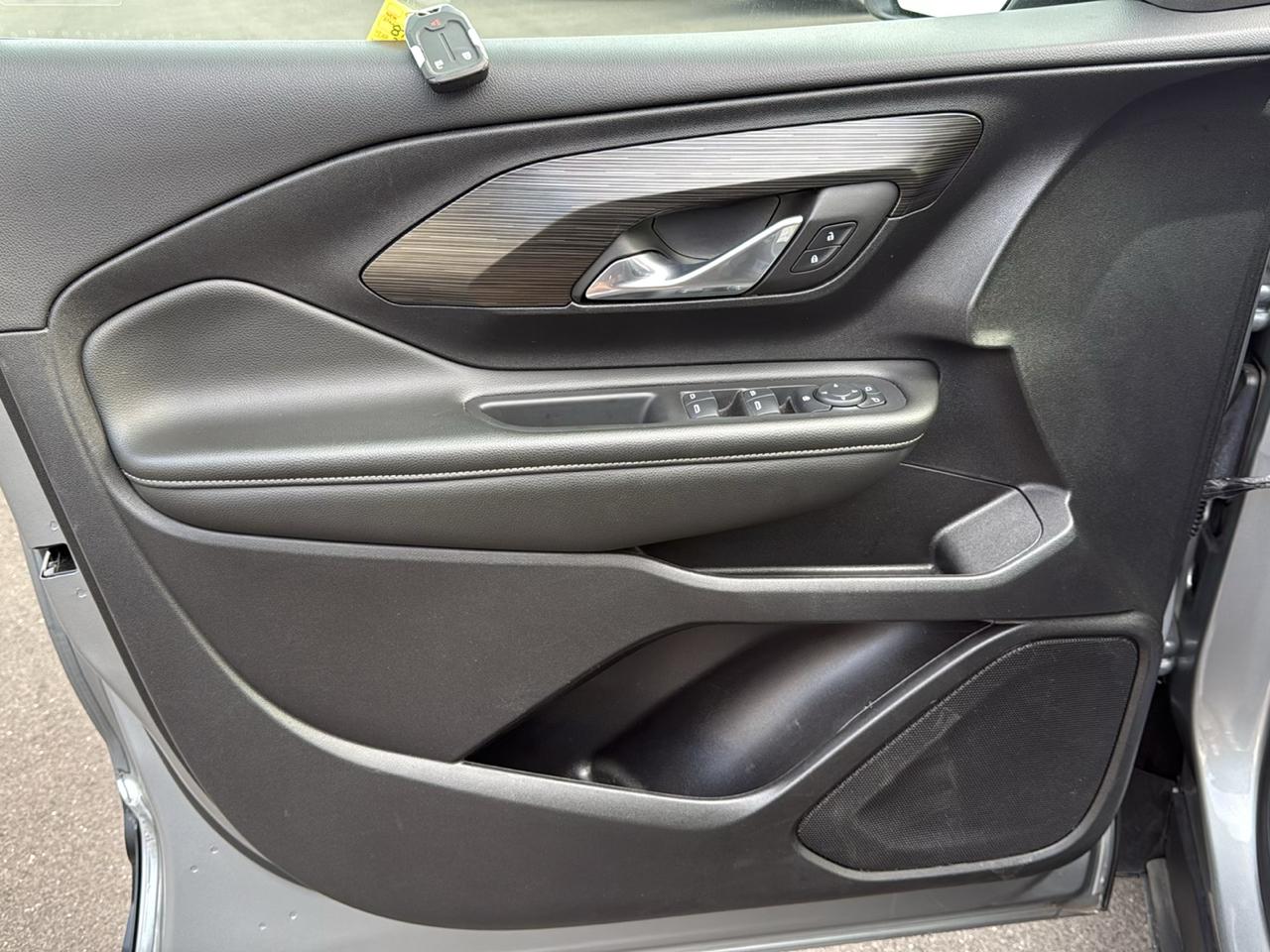 GMC Terrain photo 16