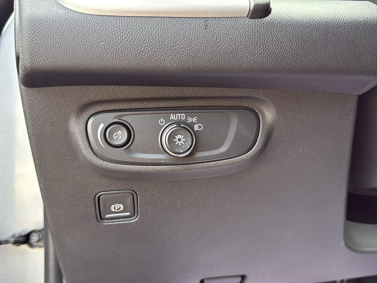 GMC Terrain photo 17