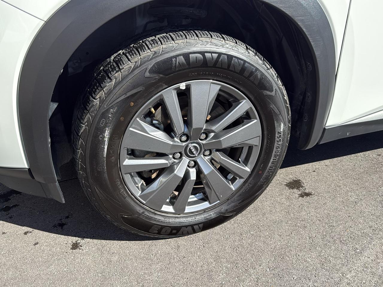 Nissan Pathfinder photo 9