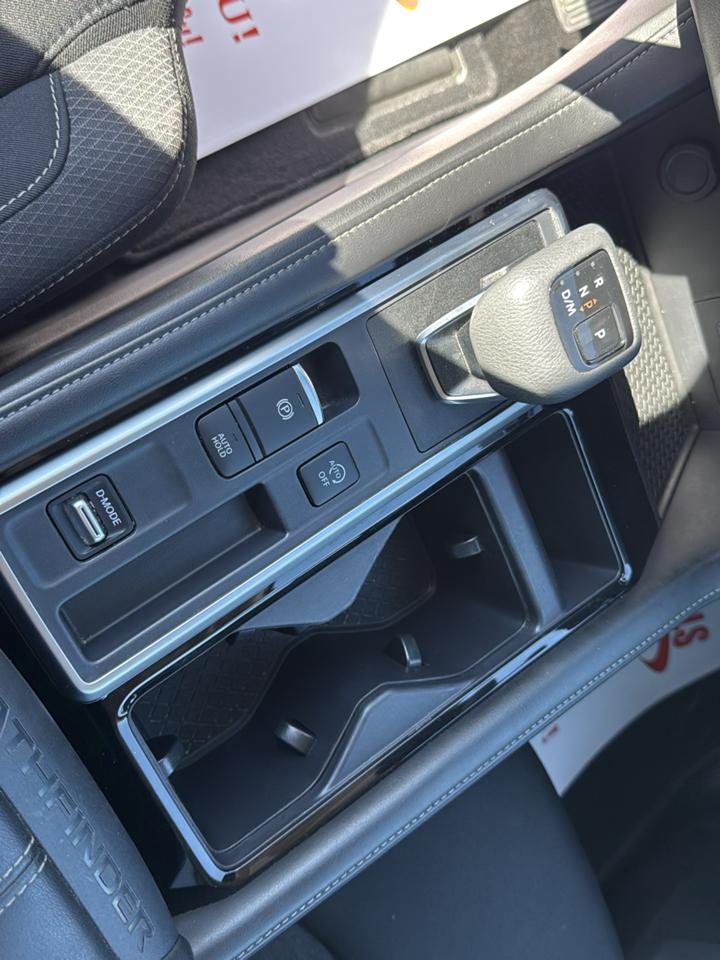 Nissan Pathfinder photo 24