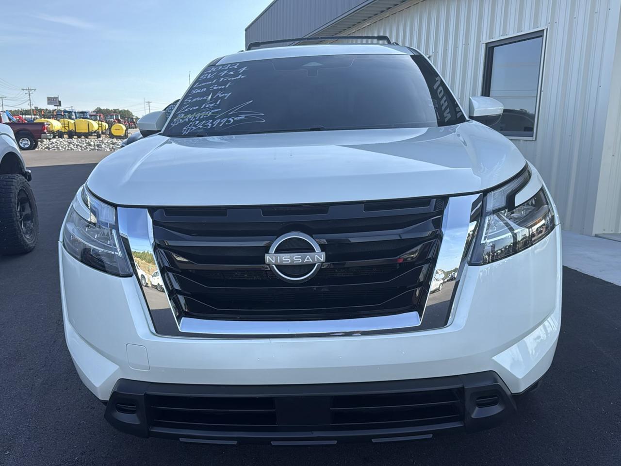 Nissan Pathfinder SV 4D SUV 4WD 2022