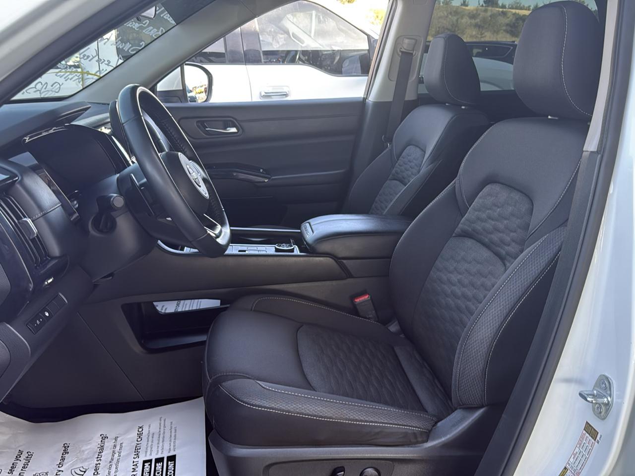 Nissan Pathfinder SV 4D SUV 4WD 2022