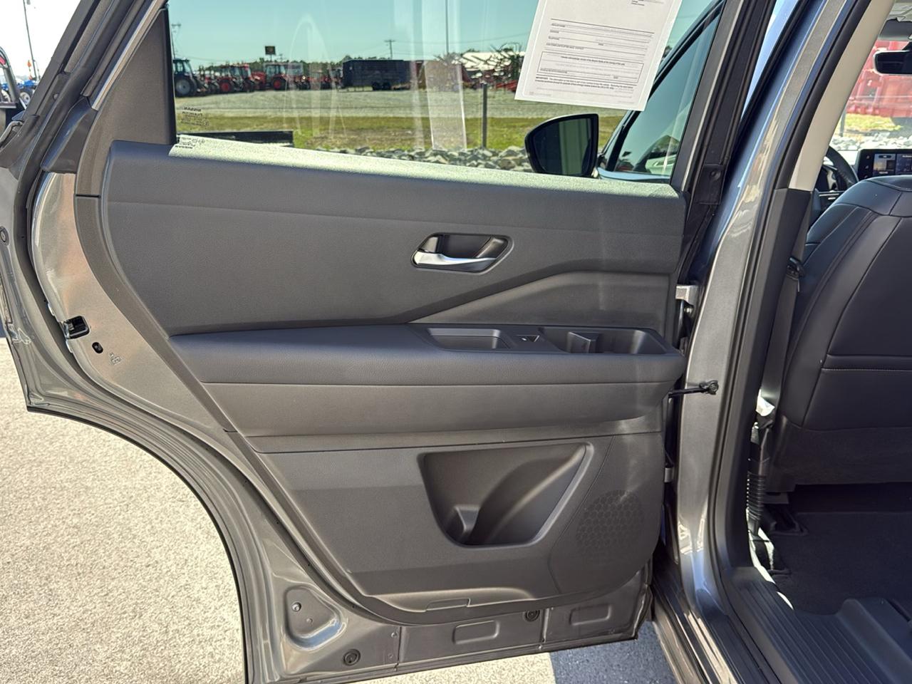 Nissan Pathfinder photo 20