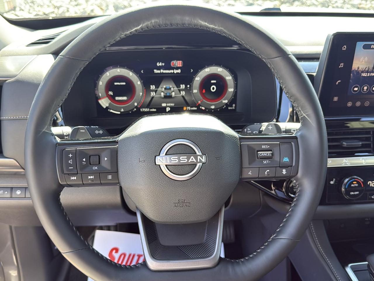 Nissan Pathfinder photo 23