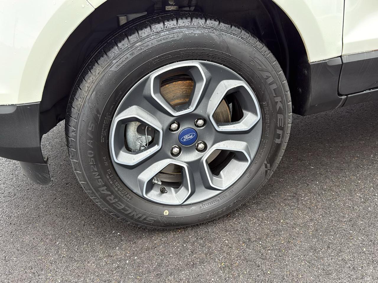 Ford Ecosport photo 9