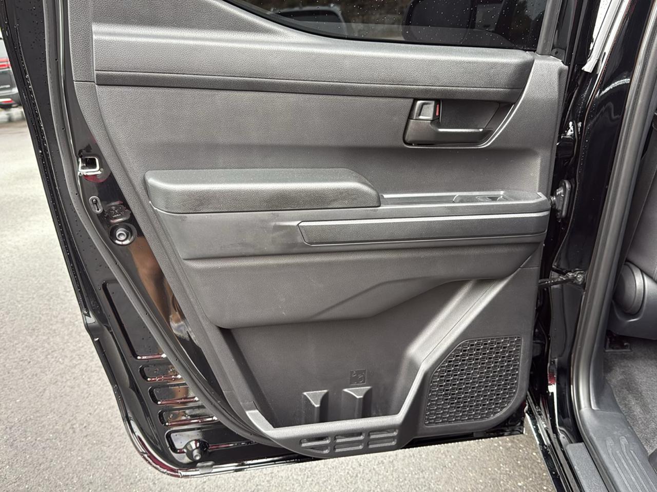 Toyota Tacoma SR Dbl Cab 4WD at 2025