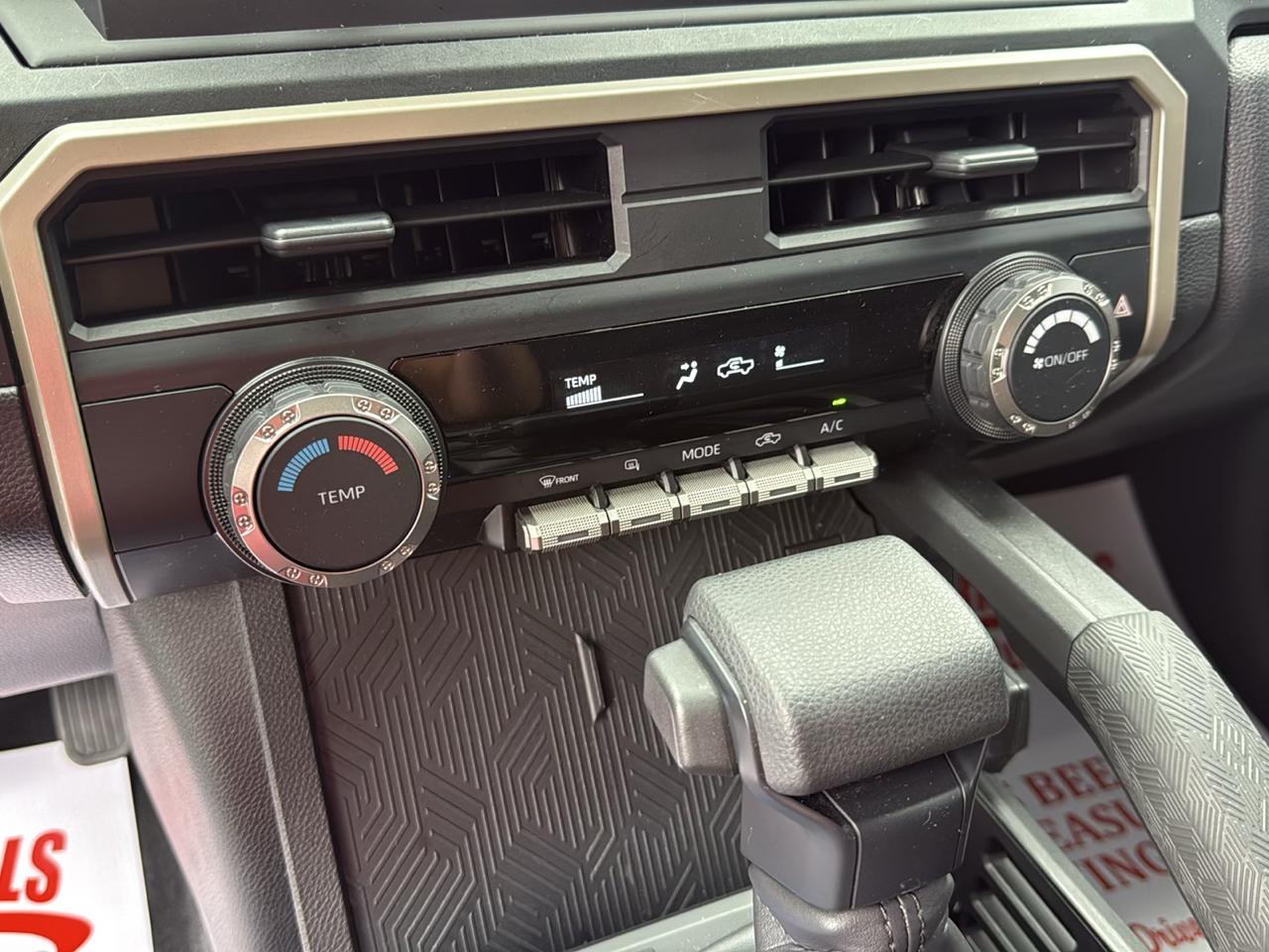 Toyota Tacoma SR Dbl Cab 4WD at 2025