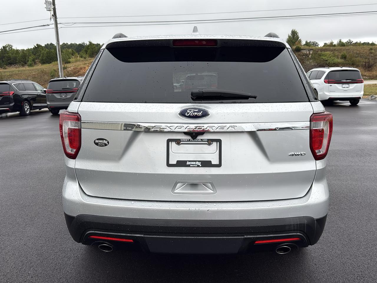 Ford Explorer Base 4D SUV 4WD 2017