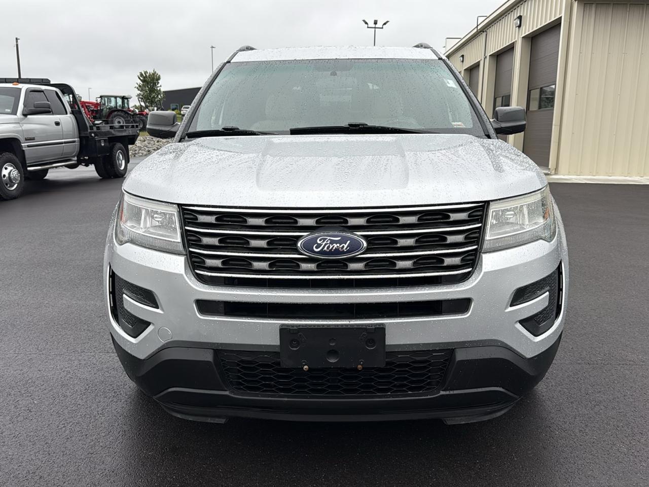 Ford Explorer Base 4D SUV 4WD 2017