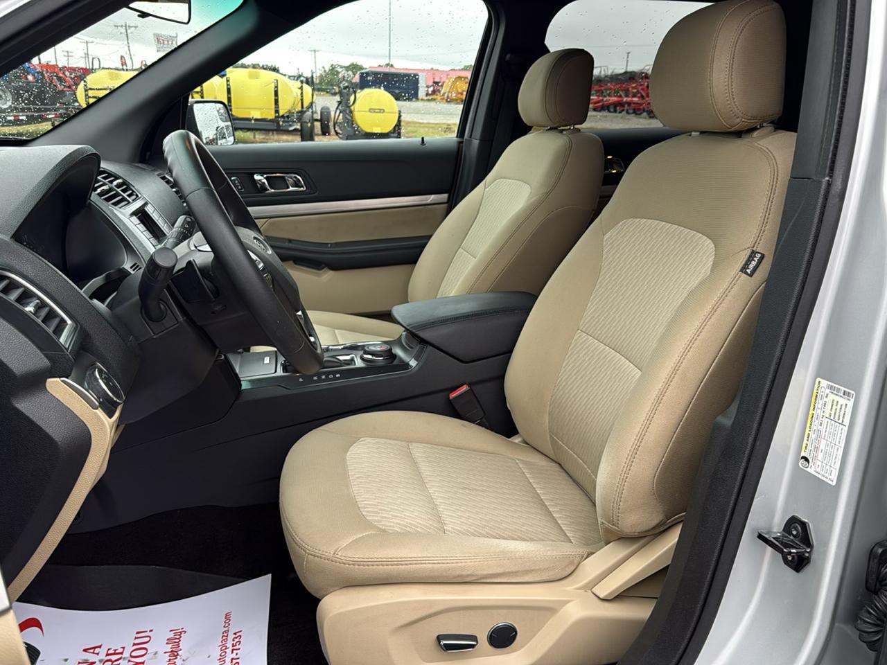 Ford Explorer Base 4D SUV 4WD 2017