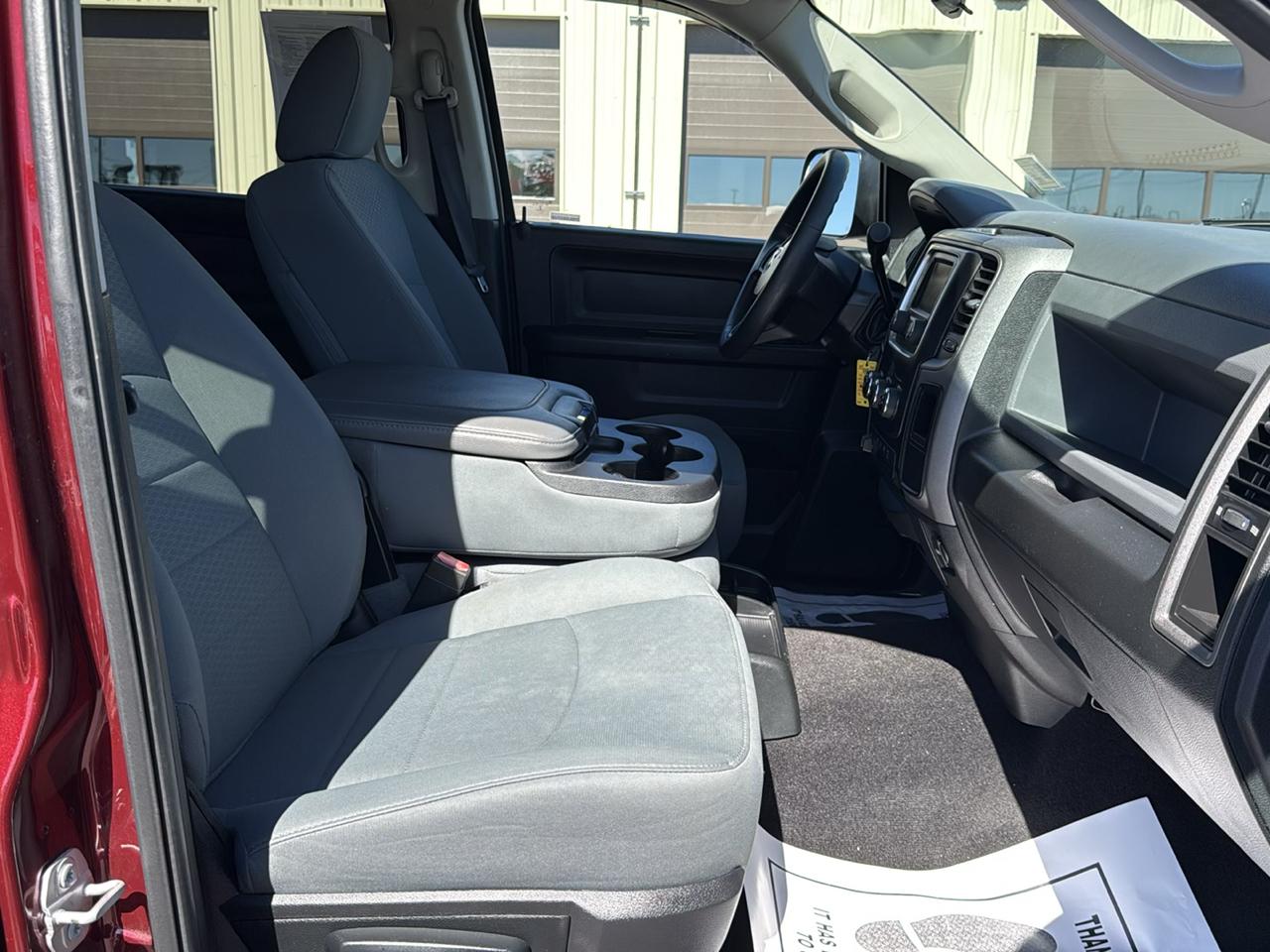 RAM 2500 Tradesman Crew Cab 4WD 2017