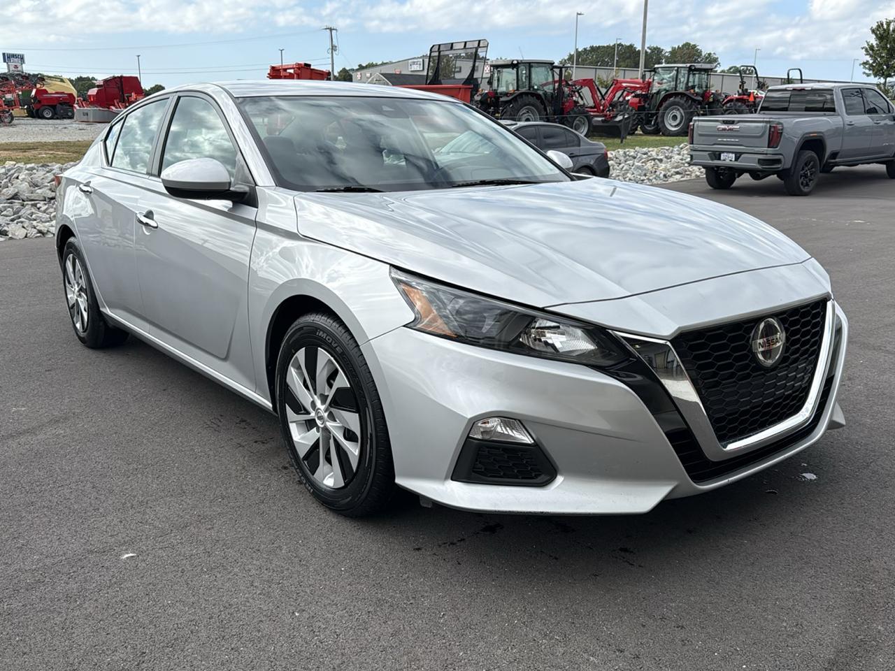 Nissan Altima S 4D Sedan 2.5 2022