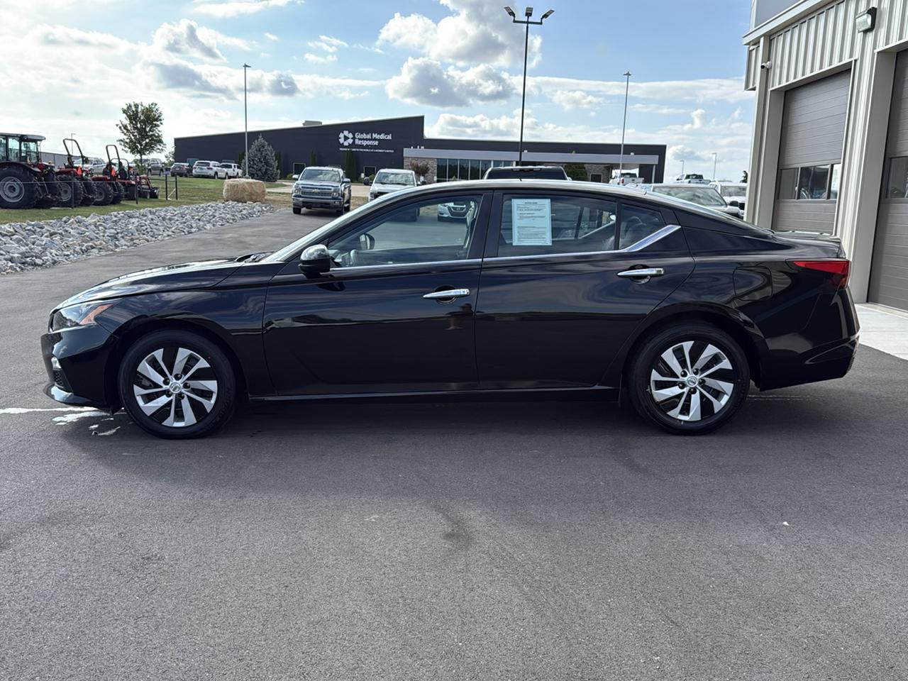 Nissan Altima S 4D Sedan 2.5 2022