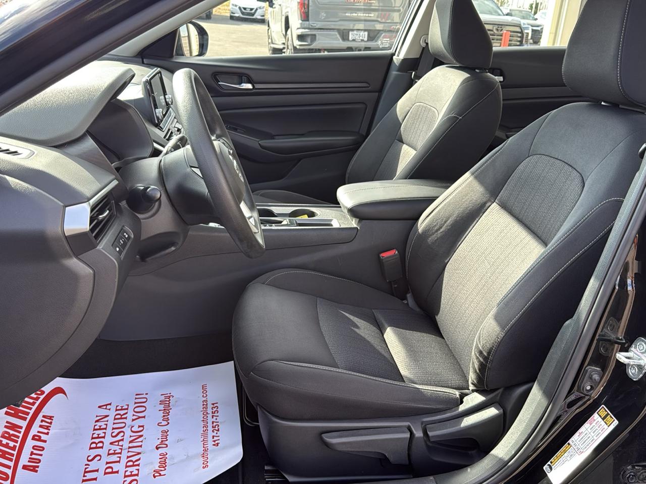 Nissan Altima S 4D Sedan 2.5 2022