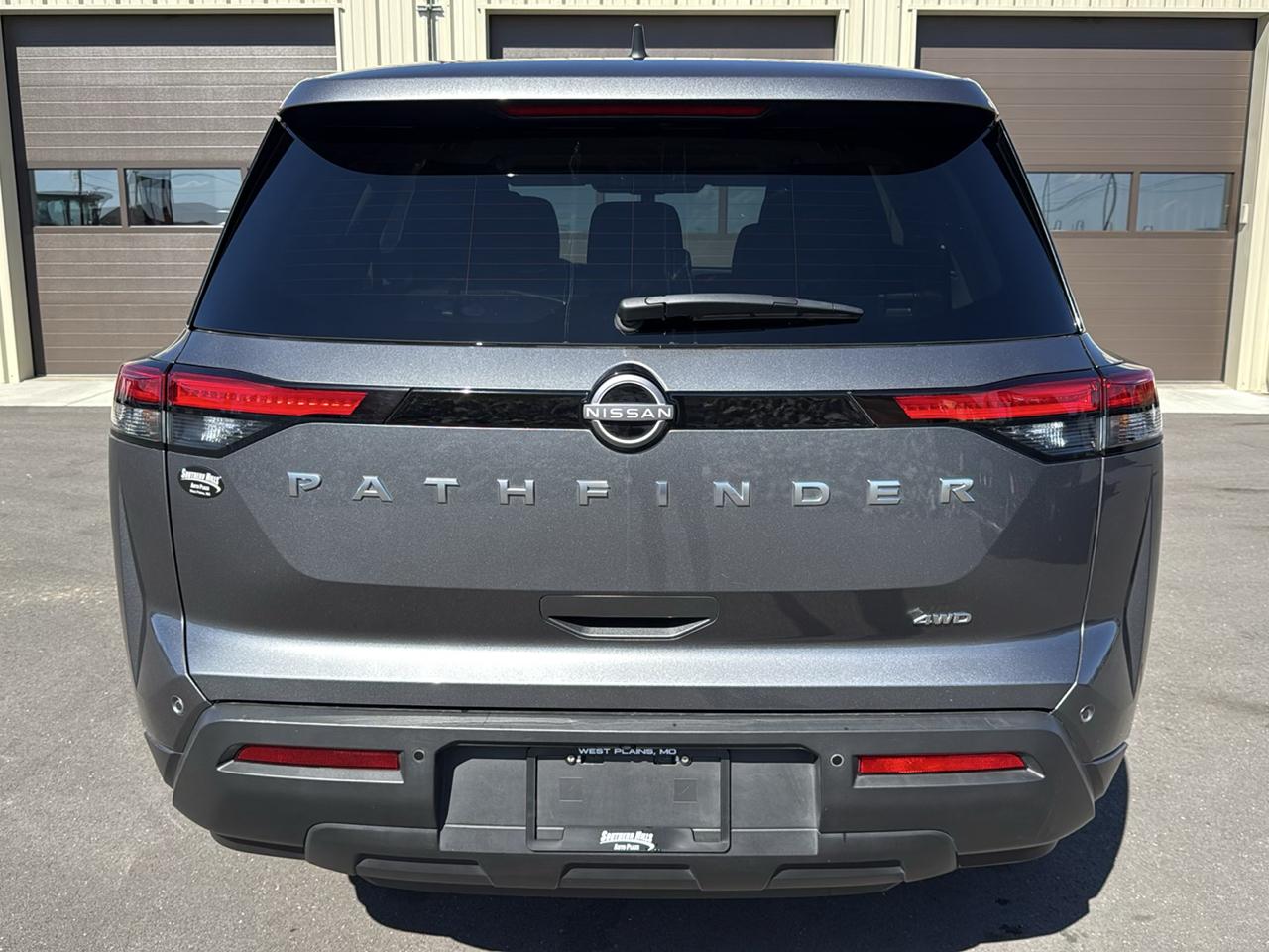 Nissan Pathfinder S 4D SUV 4WD 2024