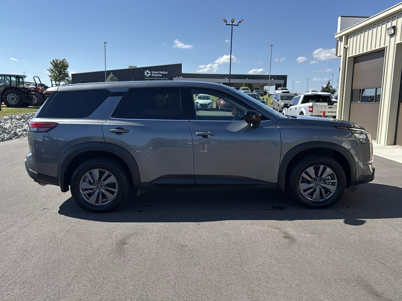 Nissan Pathfinder S 4D SUV 4WD 2024