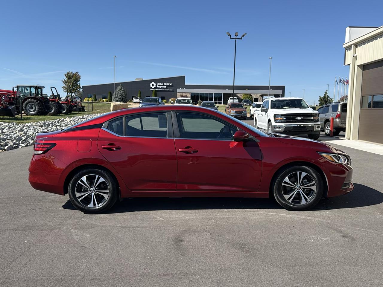 Nissan Sentra SV 4D Sedan 2022