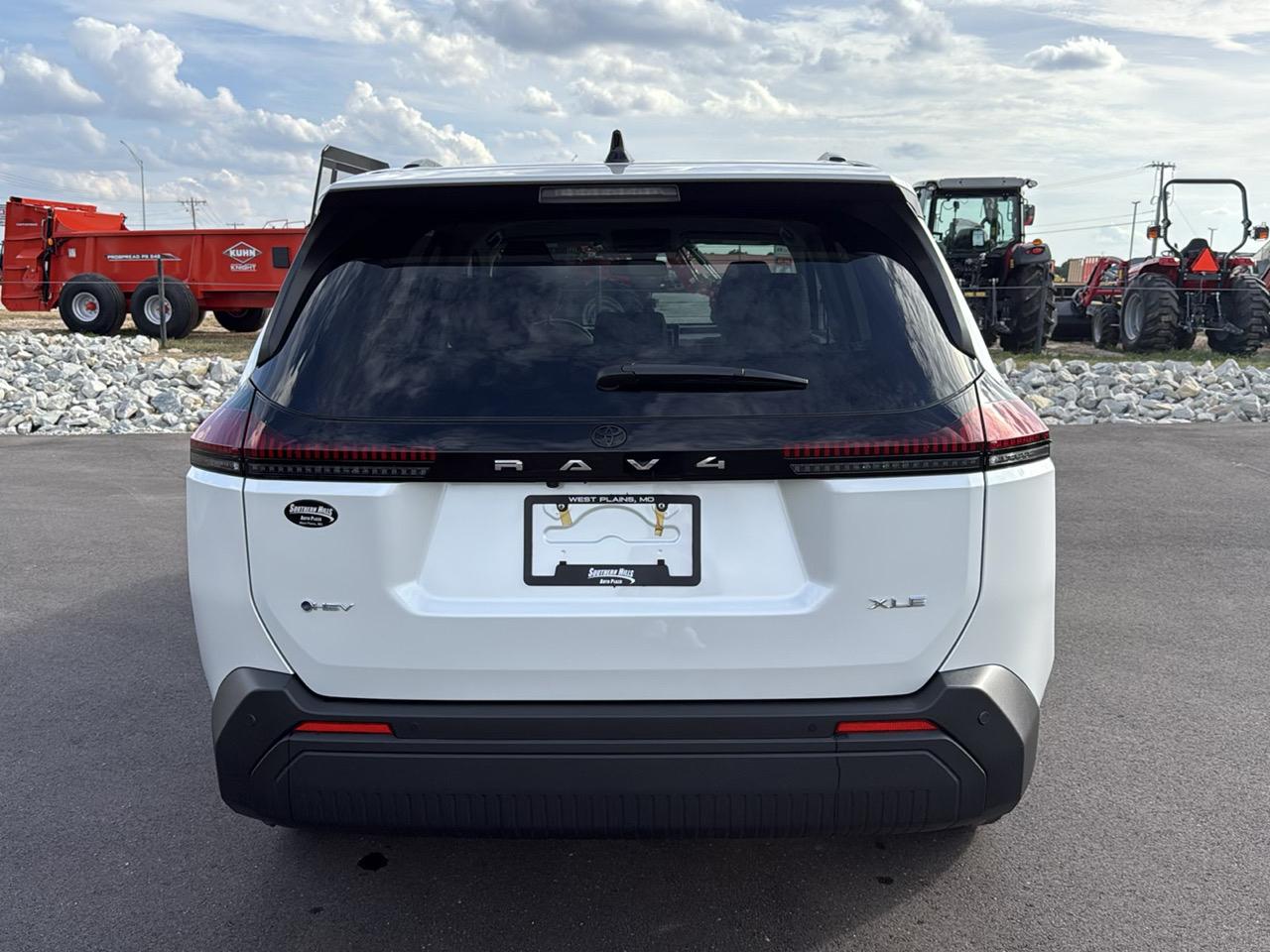 Toyota RAV4 Hybrid LE 4D SUV FWD 2026