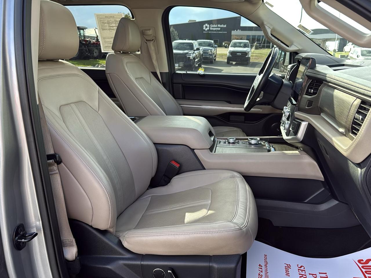 Ford Expedition Limited 4D SUV 4WD 2024