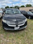 2010 Lincoln MKT  2010 Lincoln MKT