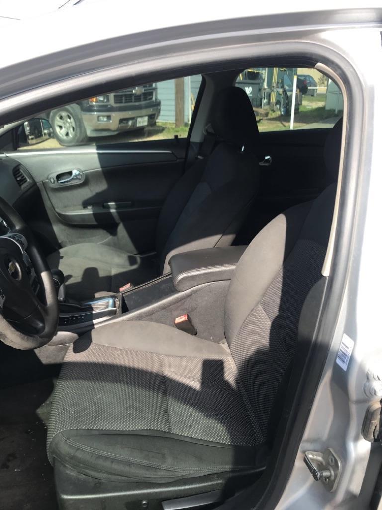 Chevrolet Malibu  2012