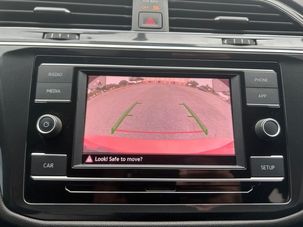 Volkswagen Tiguan S 2019