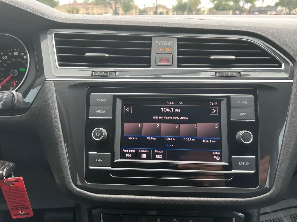 Volkswagen Tiguan S 2019