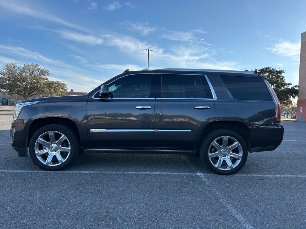 Cadillac Escalade  2017