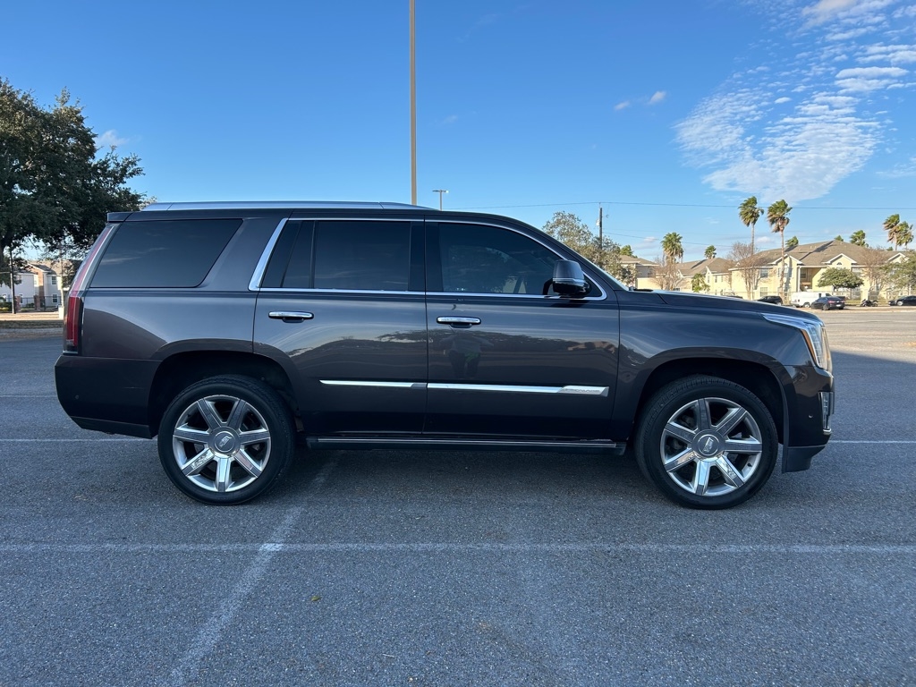 Cadillac Escalade  2017