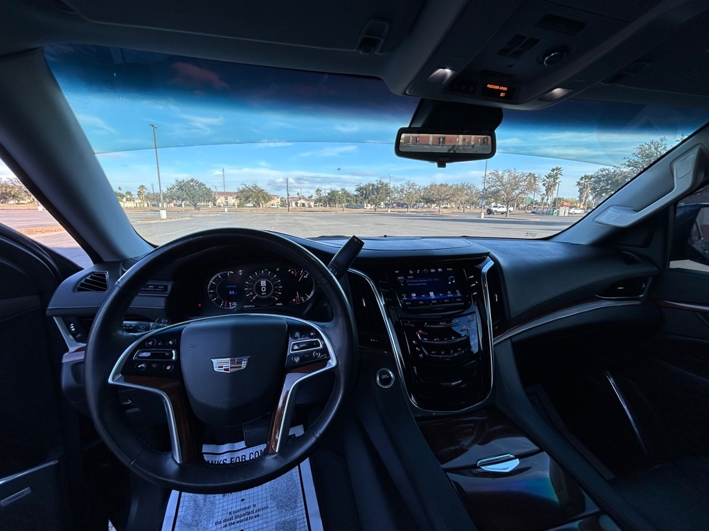 Cadillac Escalade  2017