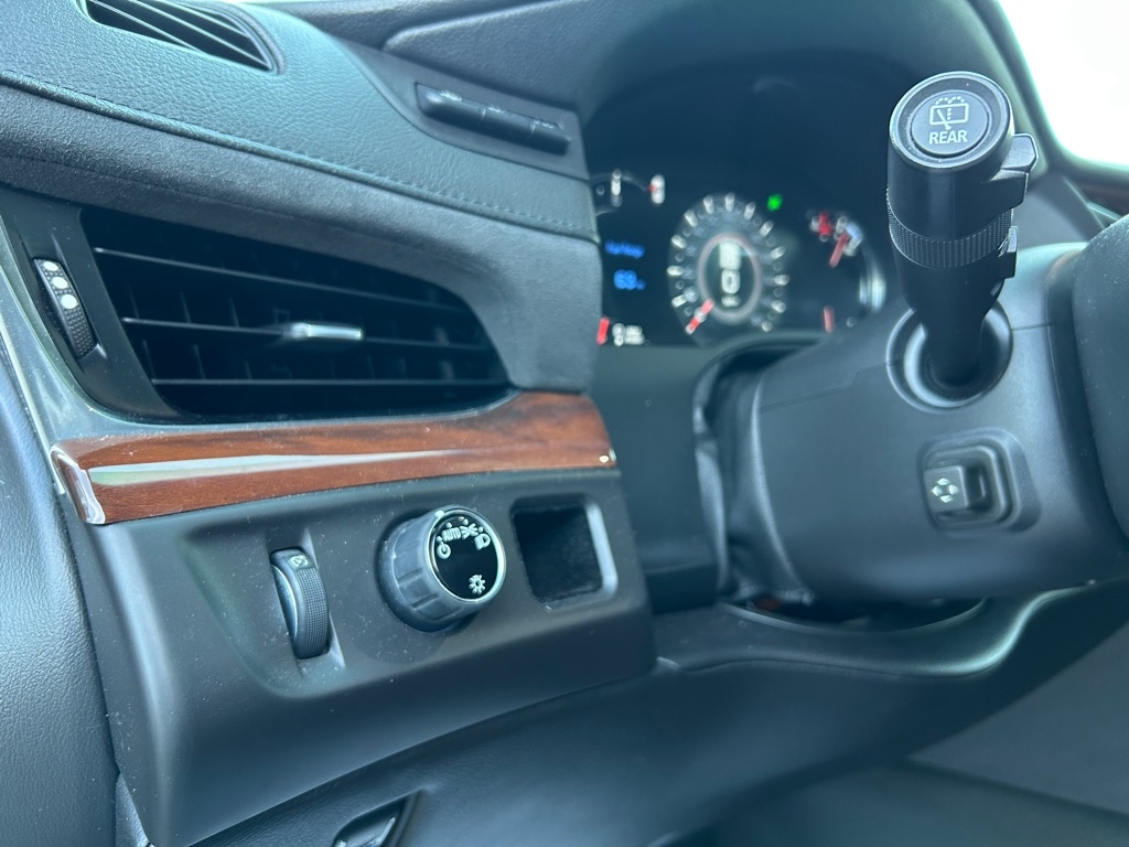 Cadillac Escalade  2017