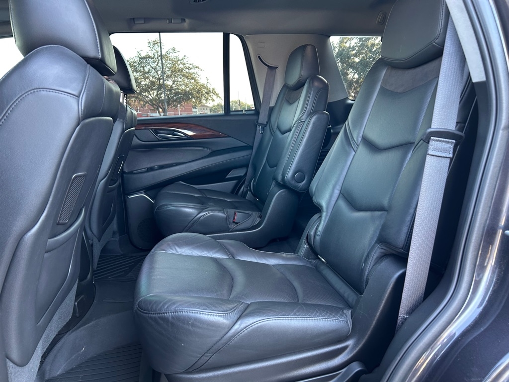 Cadillac Escalade  2017