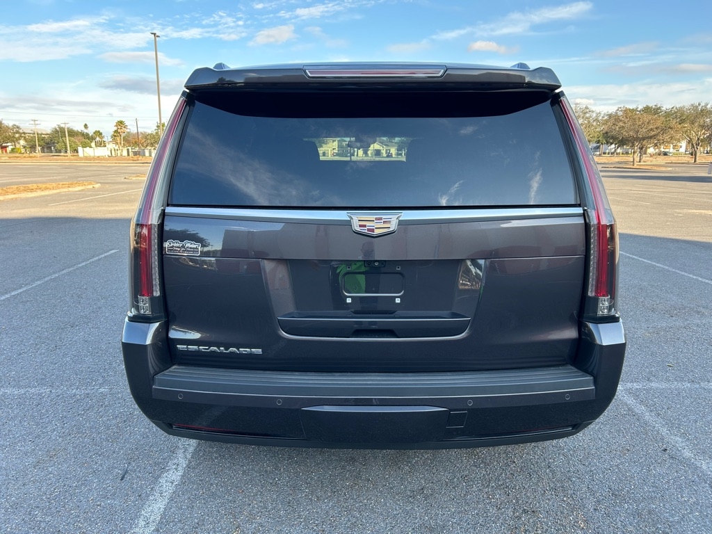 Cadillac Escalade  2017