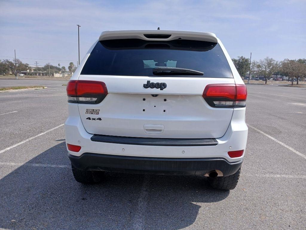 Jeep Grand Cherokee Laredo 4WD 2020