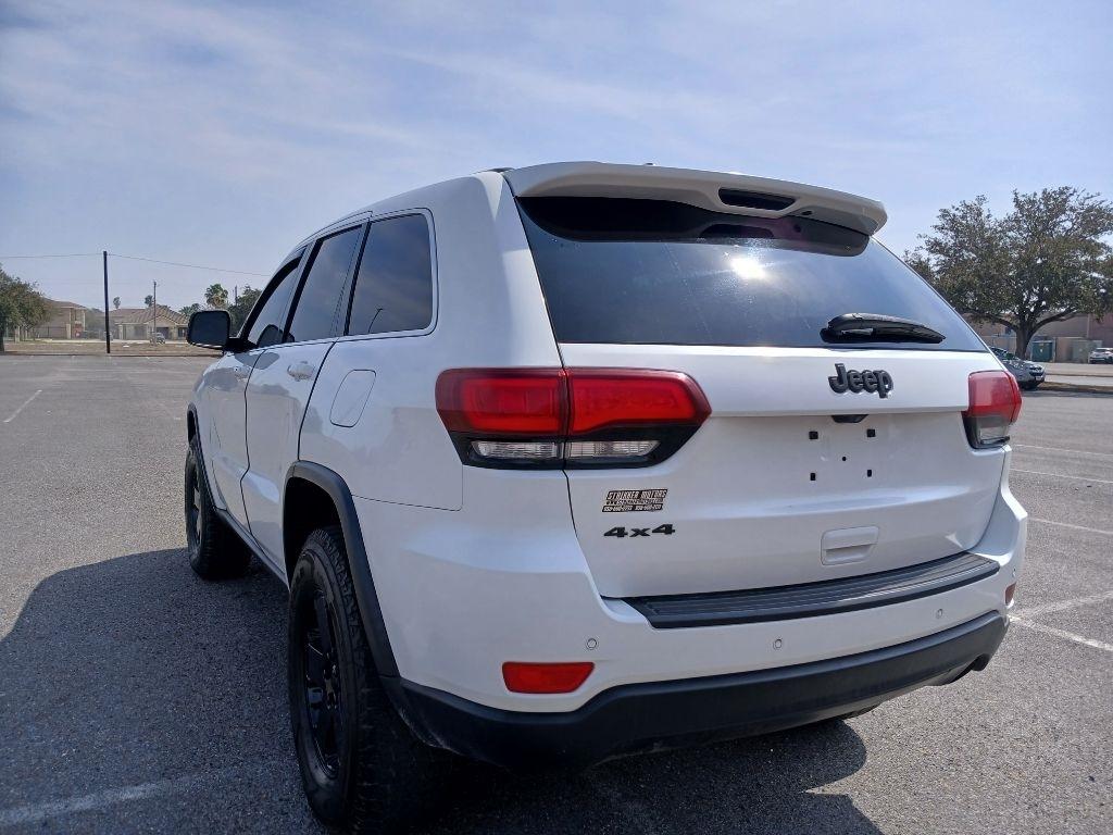 Jeep Grand Cherokee Laredo 4WD 2020