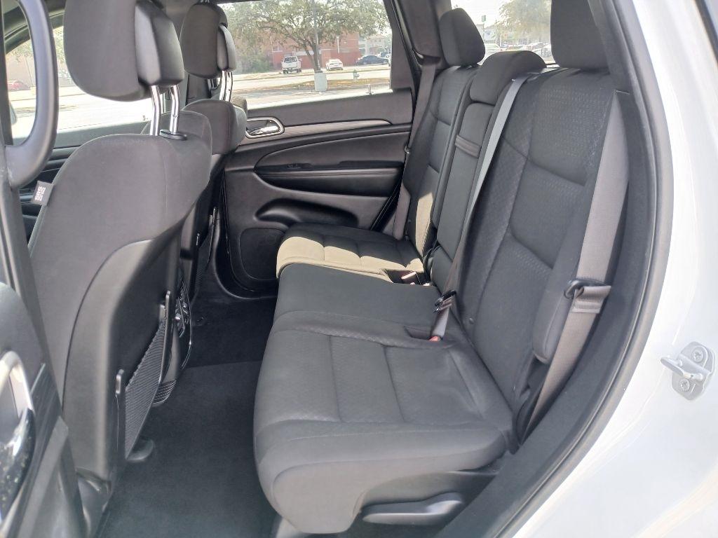 Jeep Grand Cherokee Laredo 4WD 2020