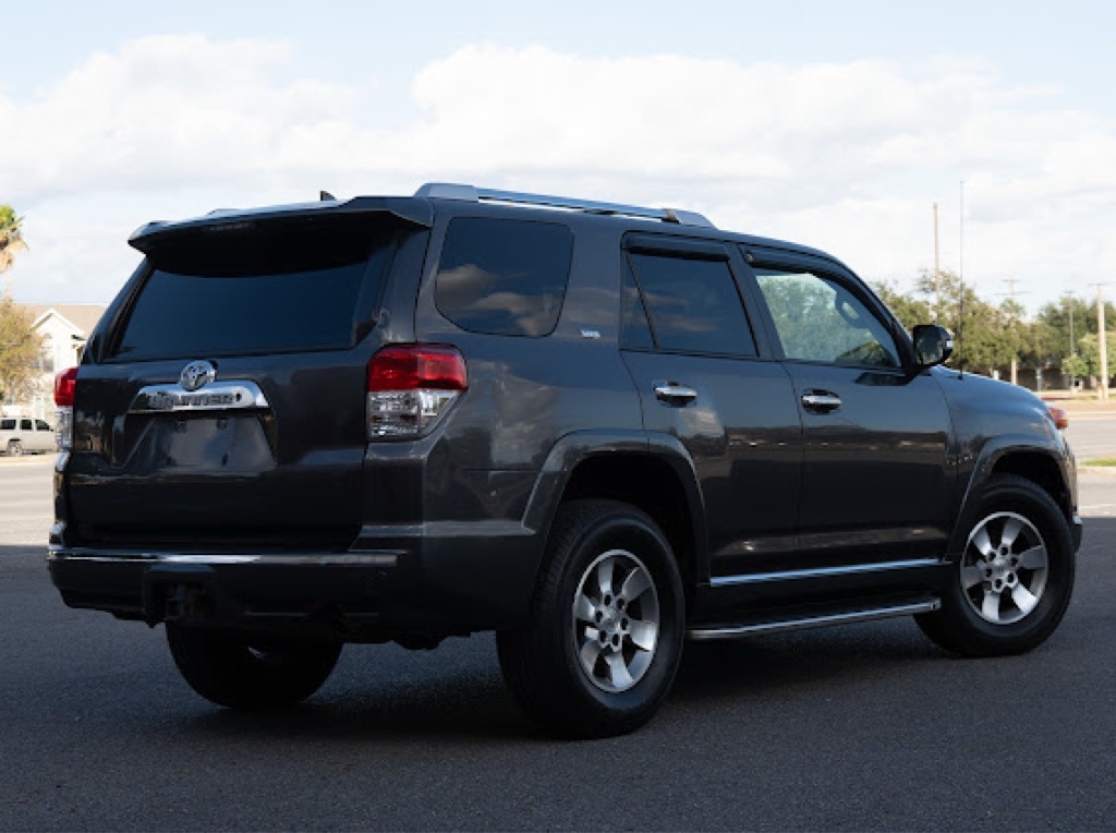 Toyota 4Runner SR5 2WD 2013