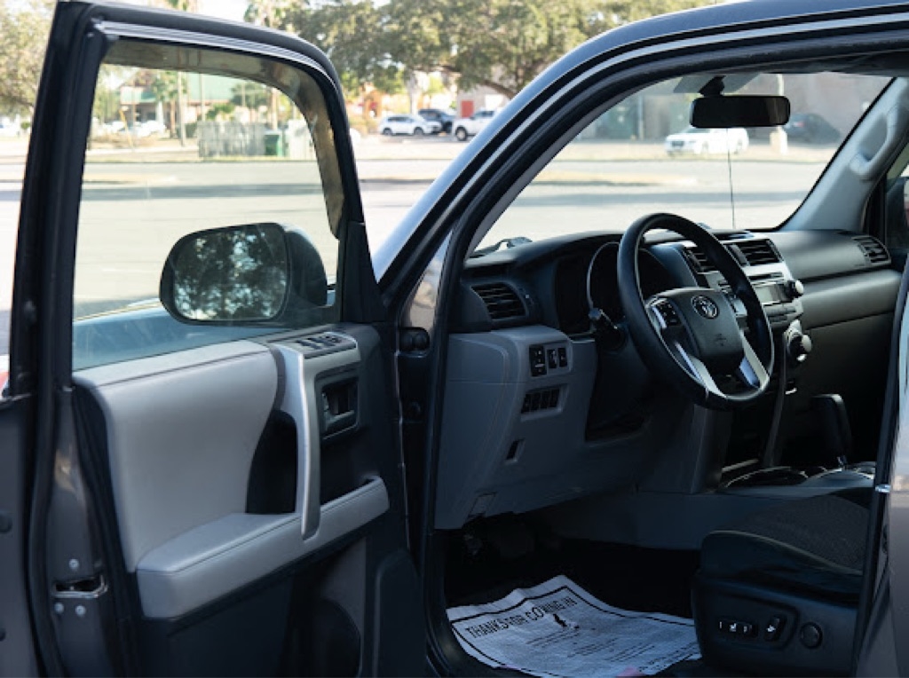 Toyota 4Runner SR5 2WD 2013