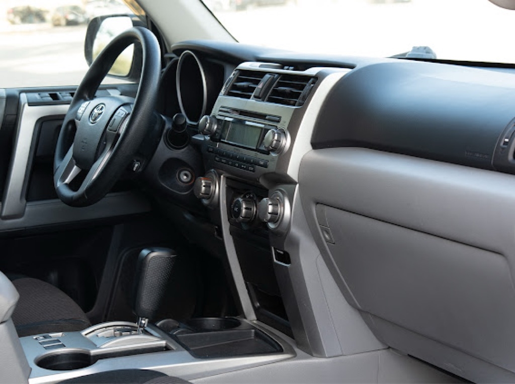 Toyota 4Runner SR5 2WD 2013