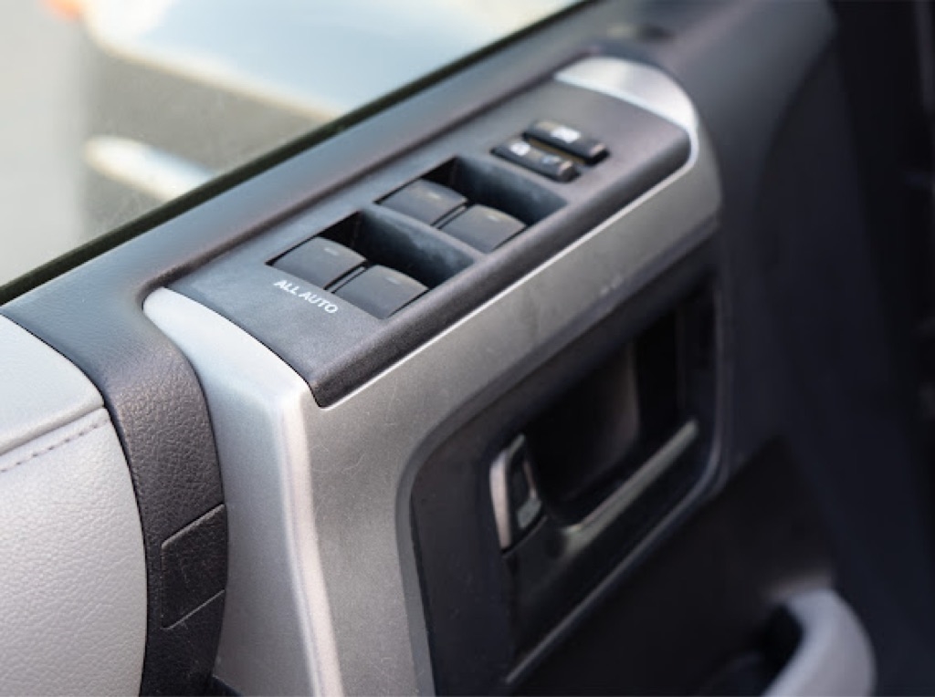 Toyota 4Runner SR5 2WD 2013