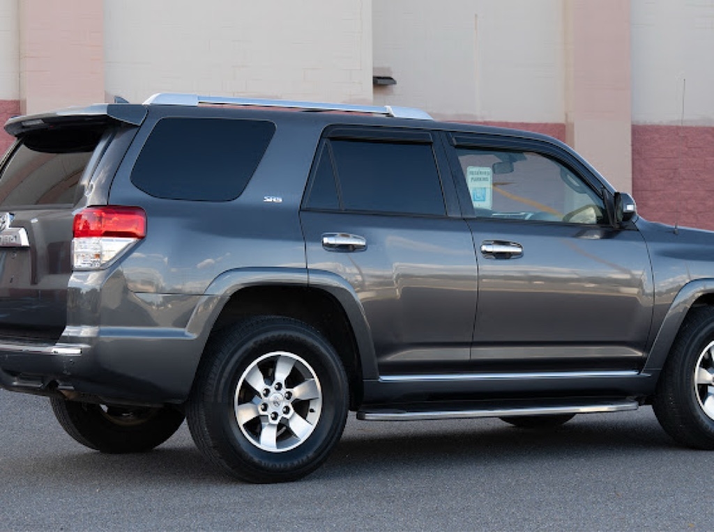 Toyota 4Runner SR5 2WD 2013