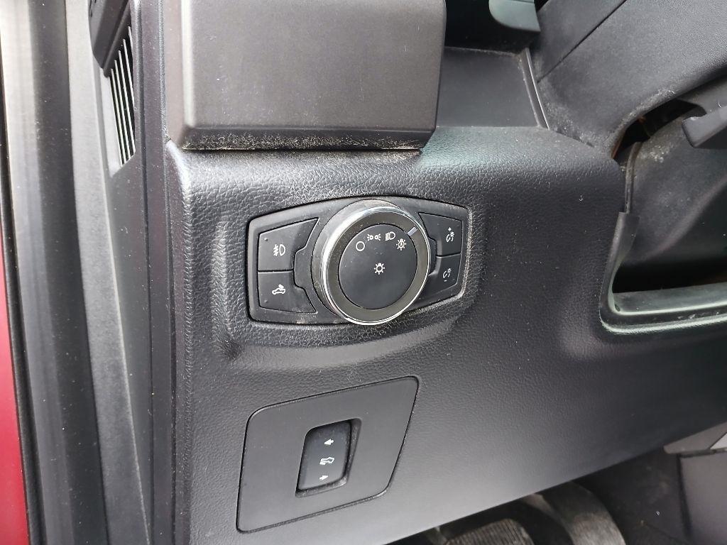 Ford F-150 XL SuperCab 8-ft. Bed 4WD 2015