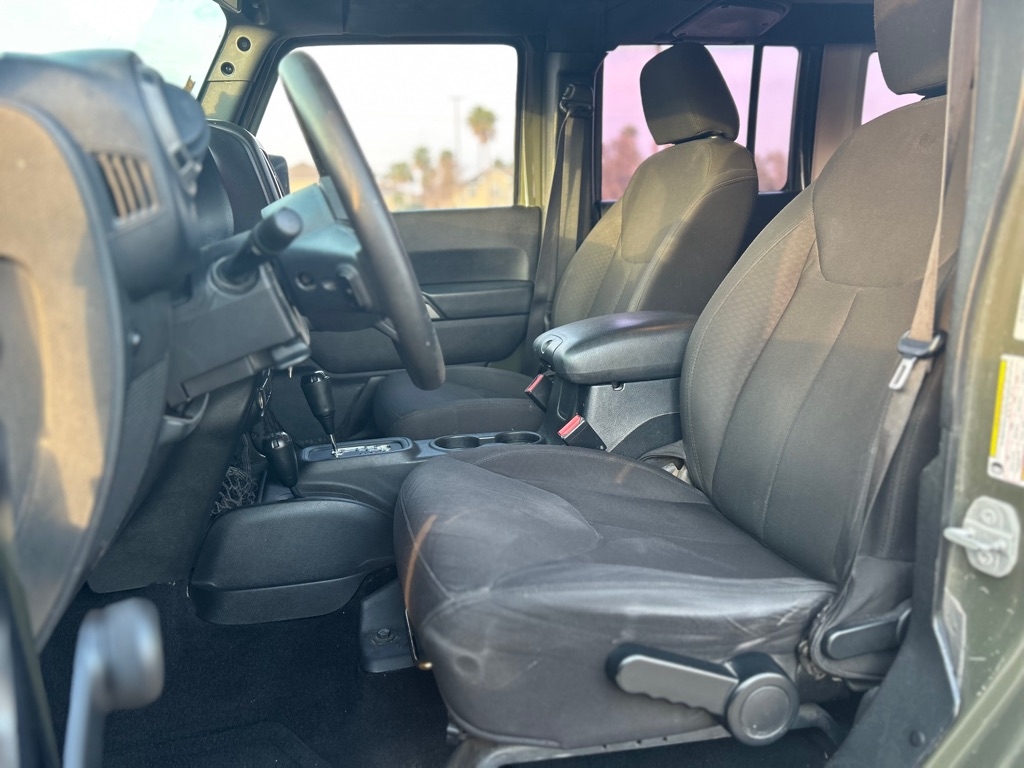 Jeep Wrangler Unlimited Sport 4WD 2015